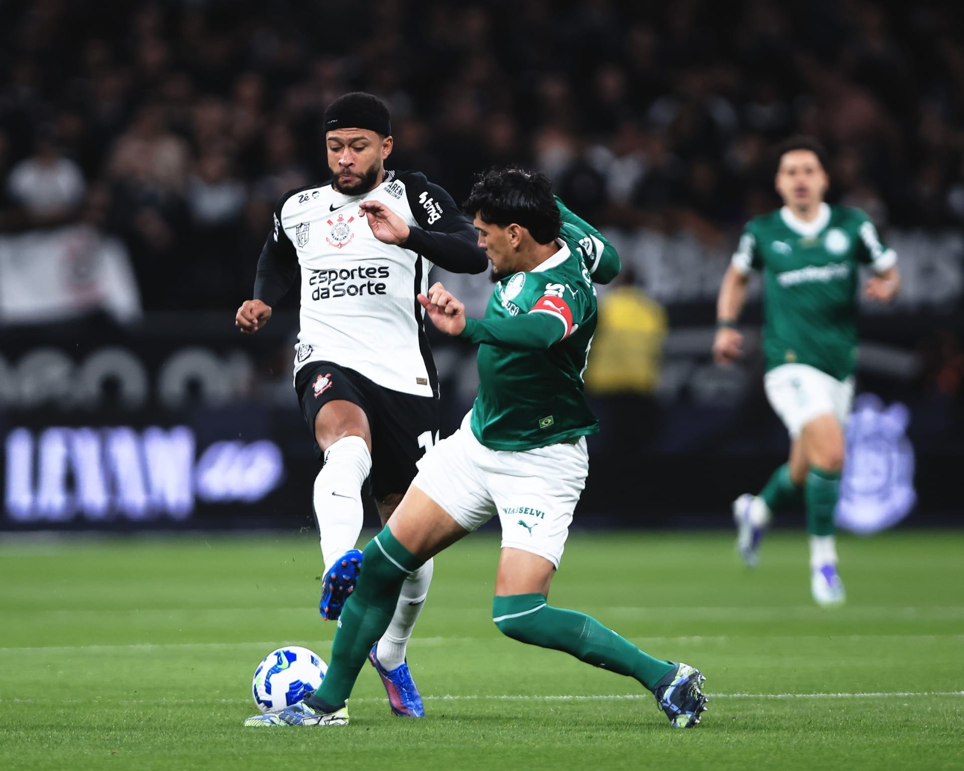 Palmeiras e Corinthians decepcionam com empate ruim para os dois lados
