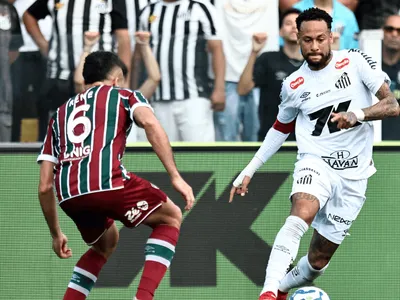 Vojvoda estreia no Santos em empate sem gols diante do Fluminense na Vila Belmiro
