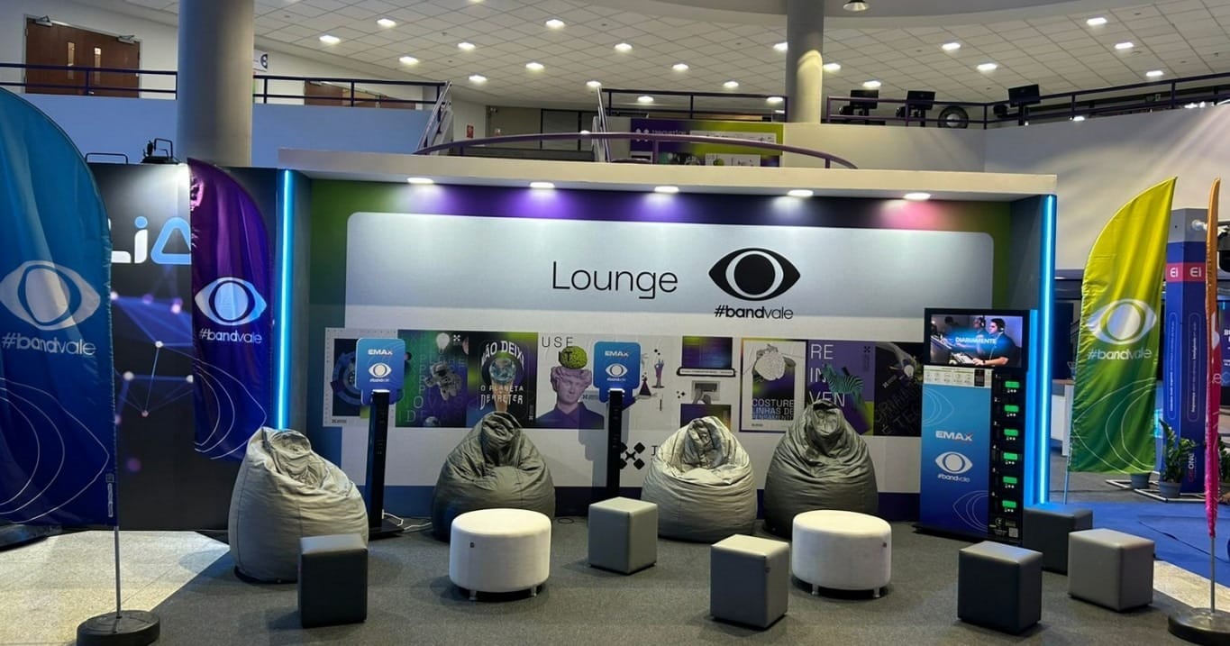 ChargeZone leva inovação e visibilidade ao lounge VIP da Band Vale na Innovation Week 2025