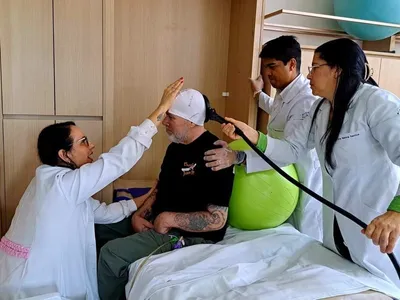 Mingau, do Ultraje a Rigor, faz novo tratamento neurológico após tiro na cabeça; conheça