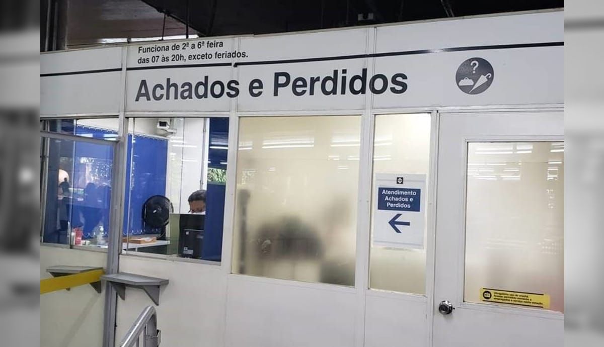 Achados E Perdidos Do Metr De SP Re ne Hist rias Inusitadas E Recorde Achados E Perdidos Do Metr De SP Re ne Hist rias Inusitadas E Recorde