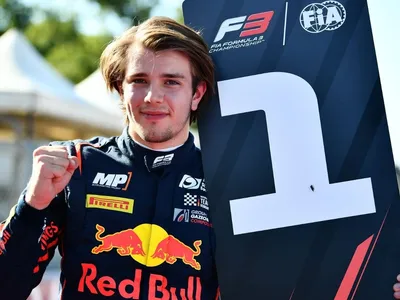 Tim Tramnitz vence Sprint de Monza na F3; Rafael Câmara chega em 12º e Barrichello é 20º