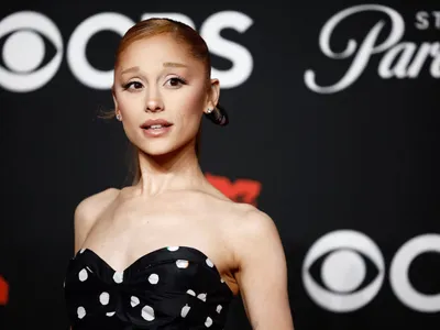 Ariana Grande fará pausa na carreira após turnê para fugir das críticas