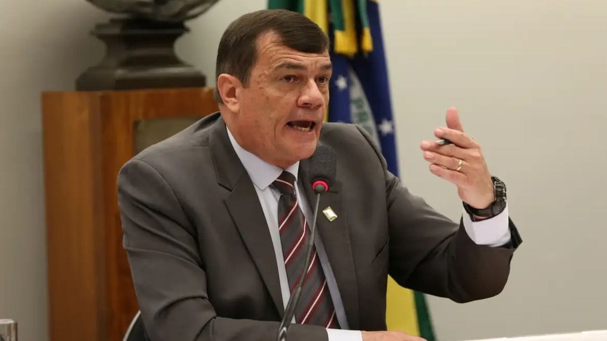 Moraes autoriza general condenado na trama golpista a se inscrever no Enem