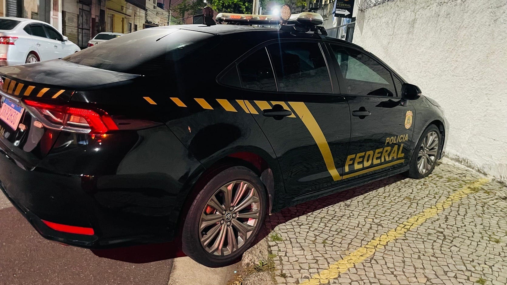Polícia Federal faz operação contra desvio de verbas da saúde em sete cidades do Rio de Janeiro