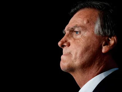 Mônica Bergamo: Bolsonaro prepara novo recurso, mas cenário é irreversível