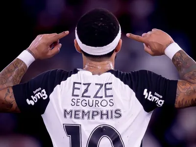 Entre a Fiel e as críticas: o primeiro ano de Memphis Depay no Parque São Jorge