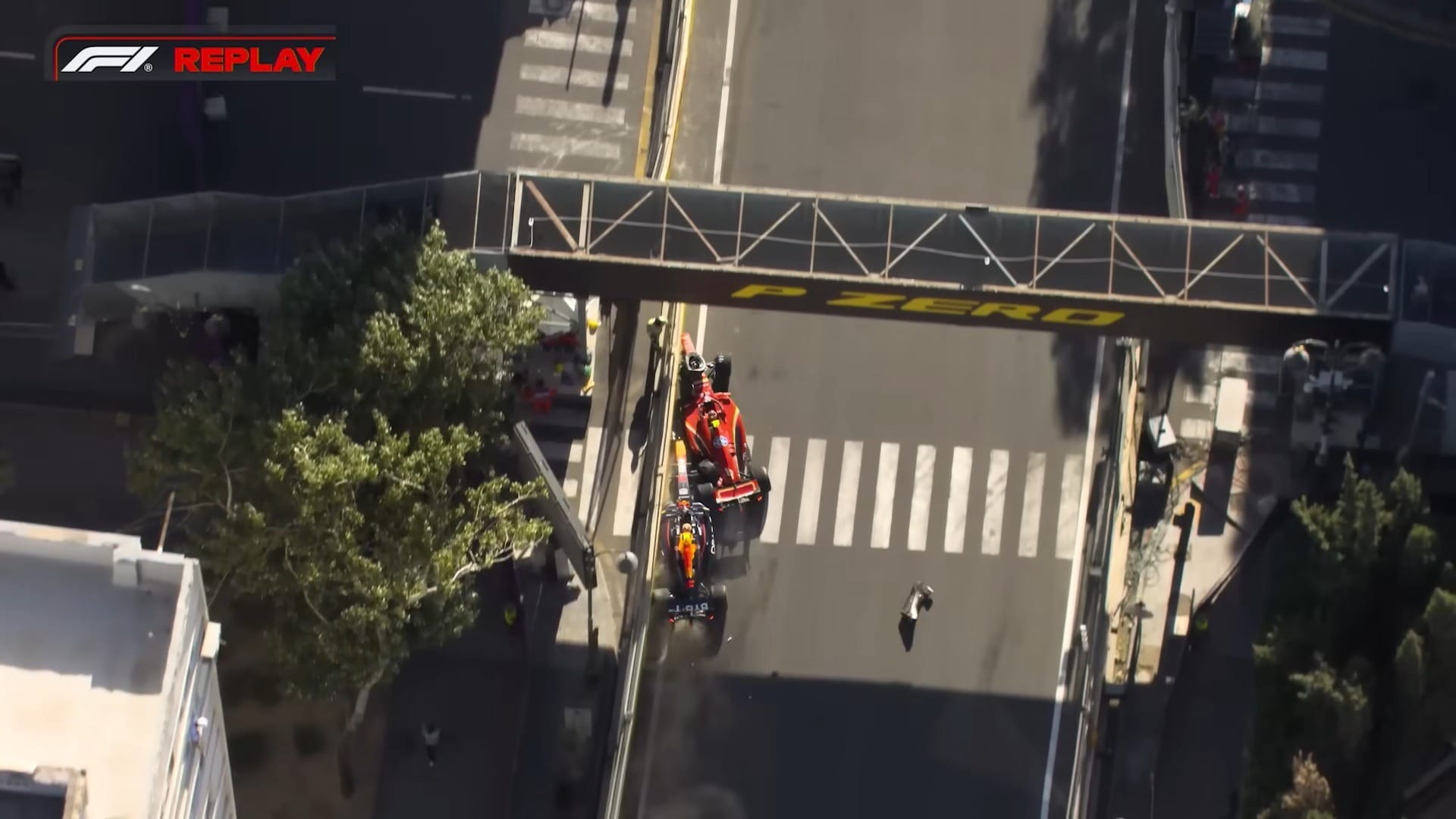 Pérez e Sainz abandonaram na penúltima volta (Imagem: Reprodução)