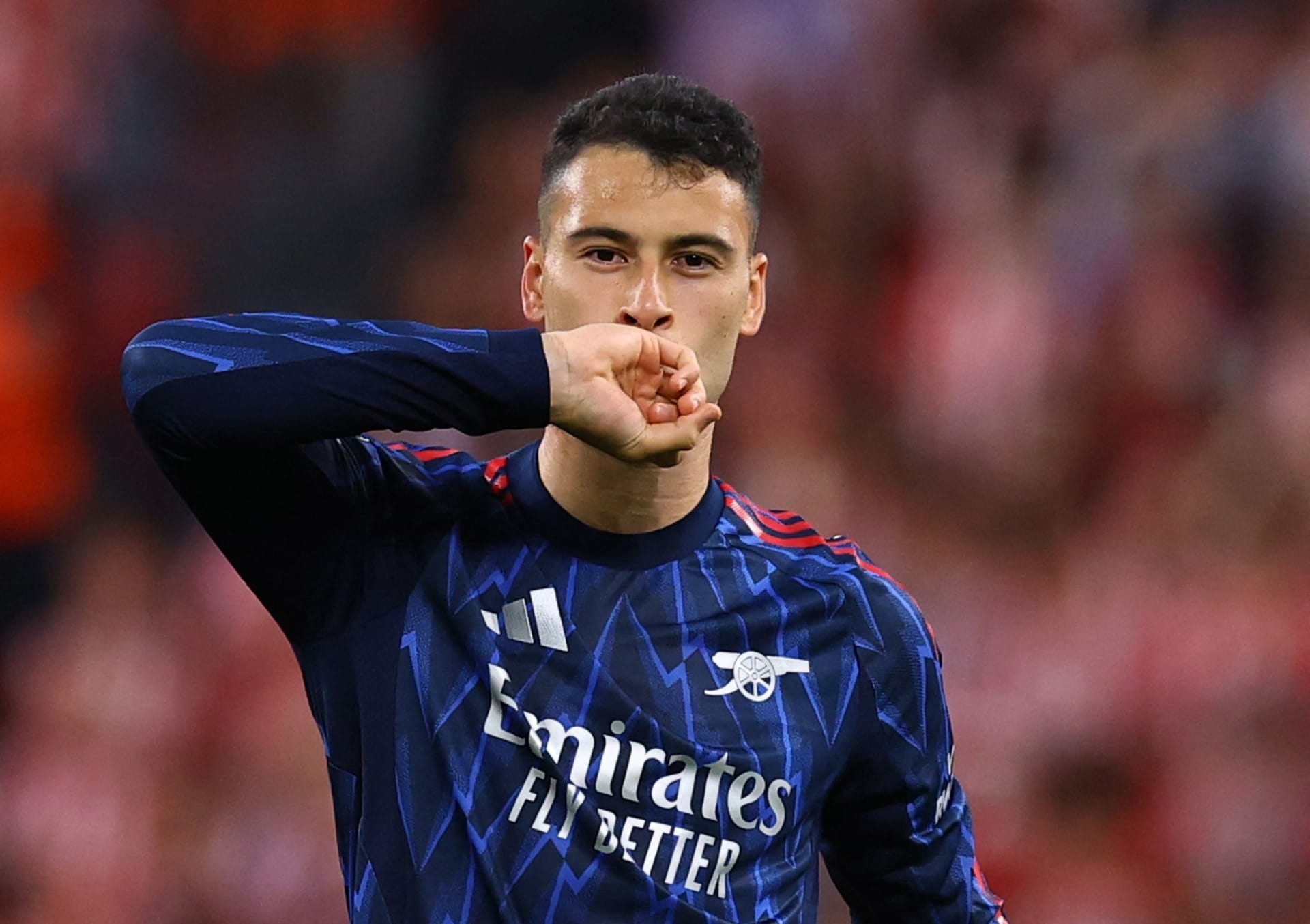Martinelli decide e Arsenal vence Bilbao na estreia da Champions League; PSV é surpreendido