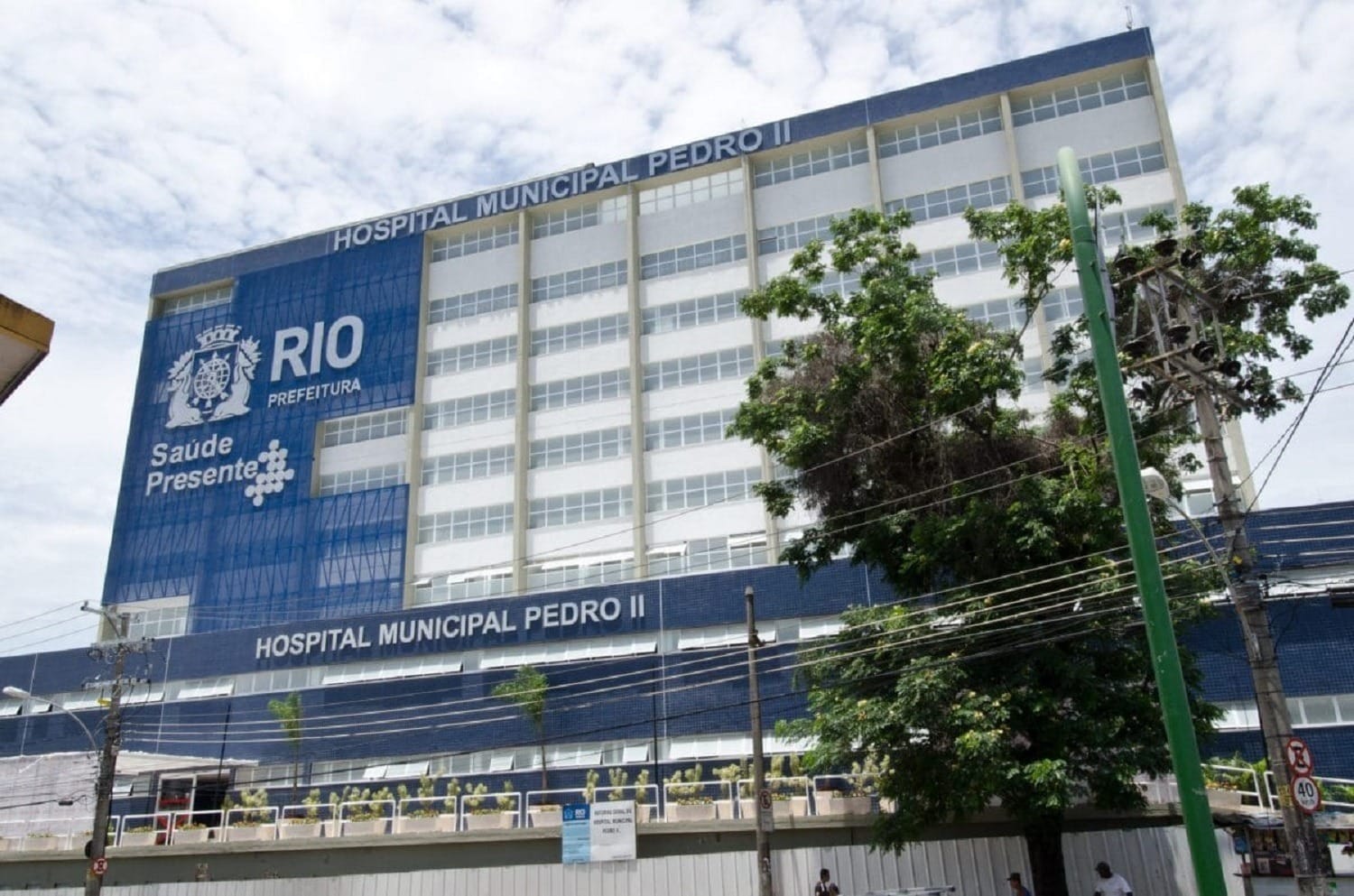Hospital na Zona Oeste do Rio é invadido por criminosos em busca de paciente