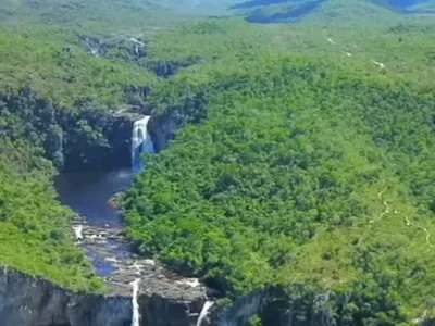 Destinos turísticos brasileiros adotam taxa para visitantes e dividem opiniões
