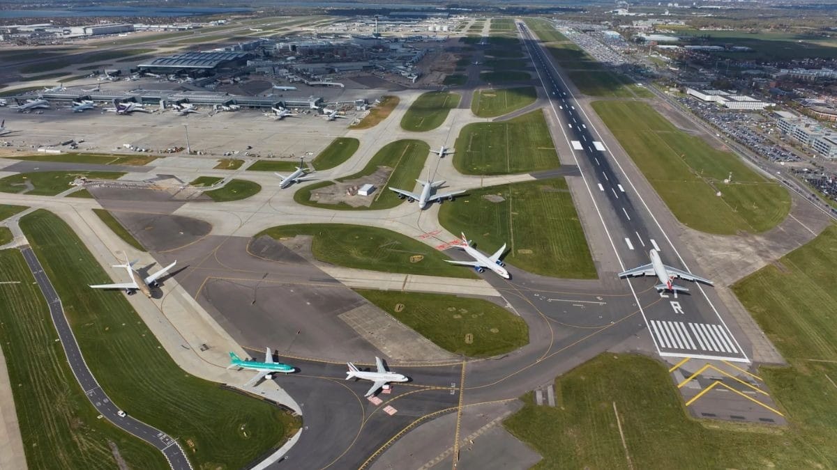 Ataque cibernético afeta sistemas nos principais aeroportos europeus