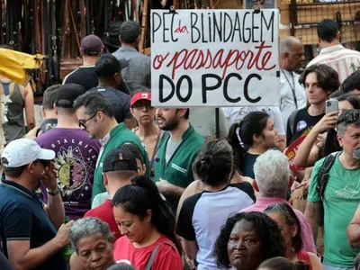 Artistas e esquerda se mobilizam nas redes contra "PEC da Blindagem" e anistia a Bolsonaro