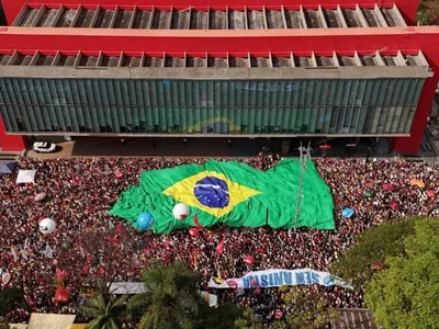 Governistas veem manifestações como 'virada' contra anistia e apostam em mais apoio a Lula