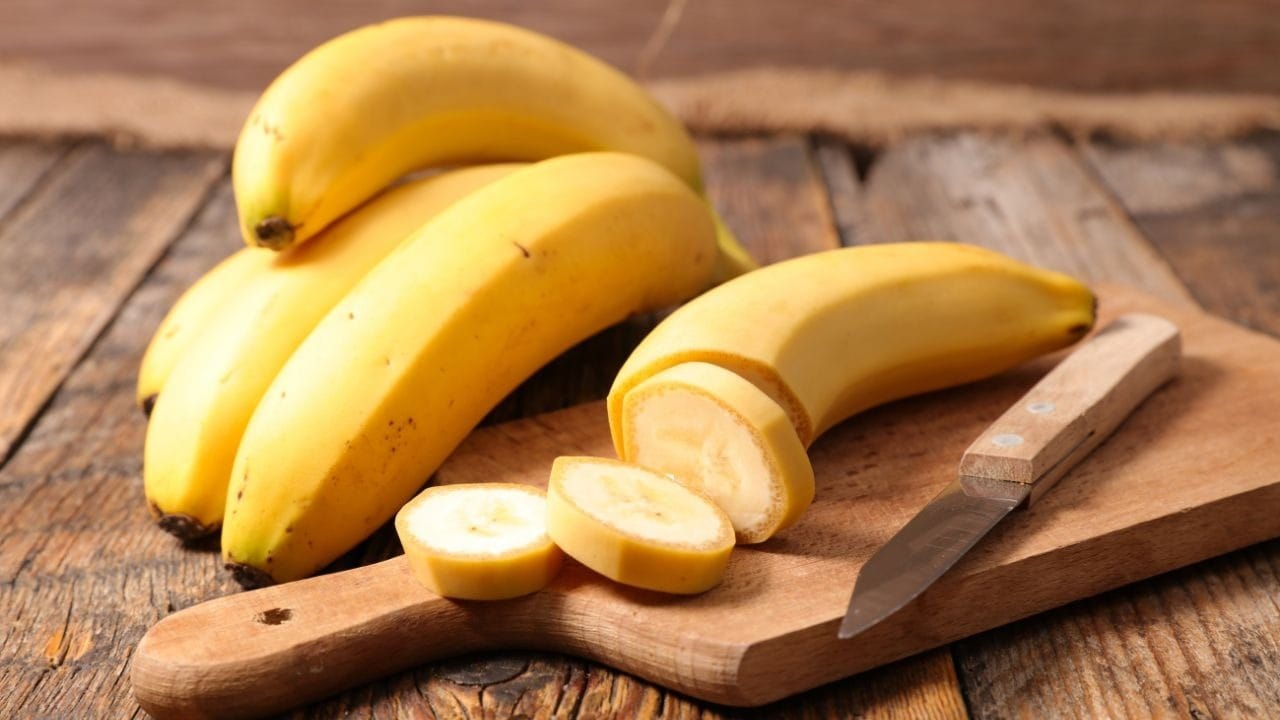 Banana tem poder energético e Márcia Sensitiva explica como usá-la a seu favor