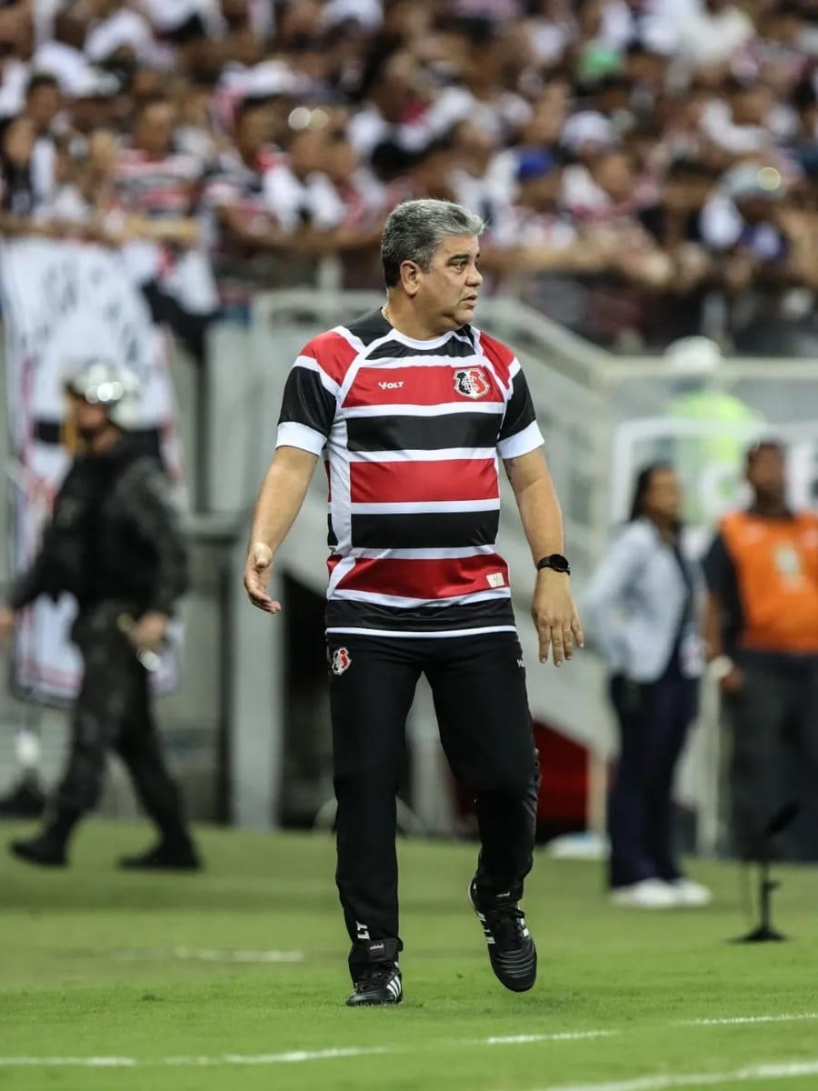 Técnico do Santa Cruz chega na final da Série D e elogia SAF: "O futuro é promissor"