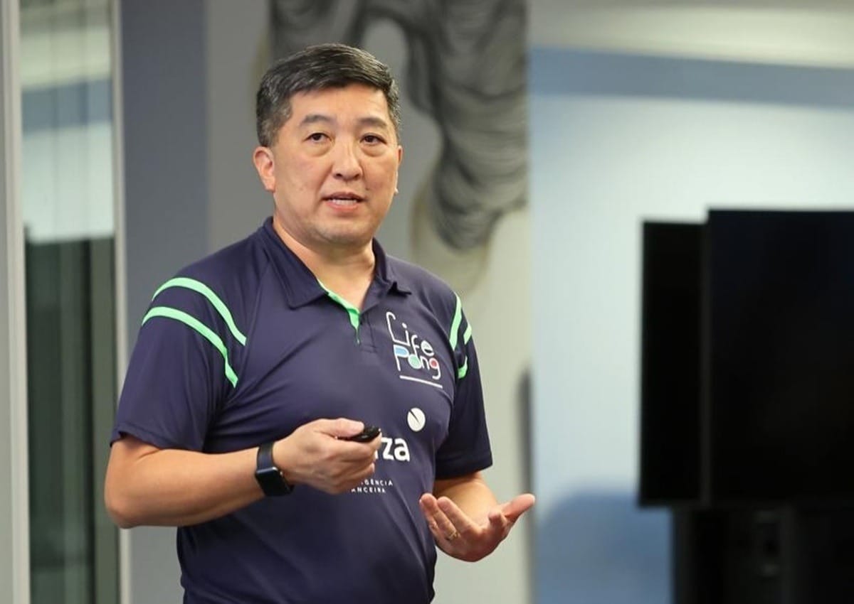 Hugo Hoyama, do tênis de mesa, sofre infarto e passa por cirurgia no coração