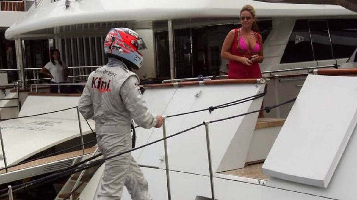 Kimi Räikkönen vai para Iate em 2006