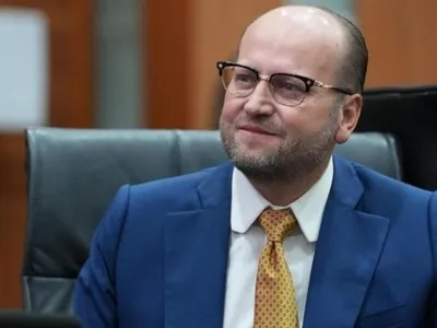 Nelson Wilians se afasta de escritório após ser alvo de operação da PF