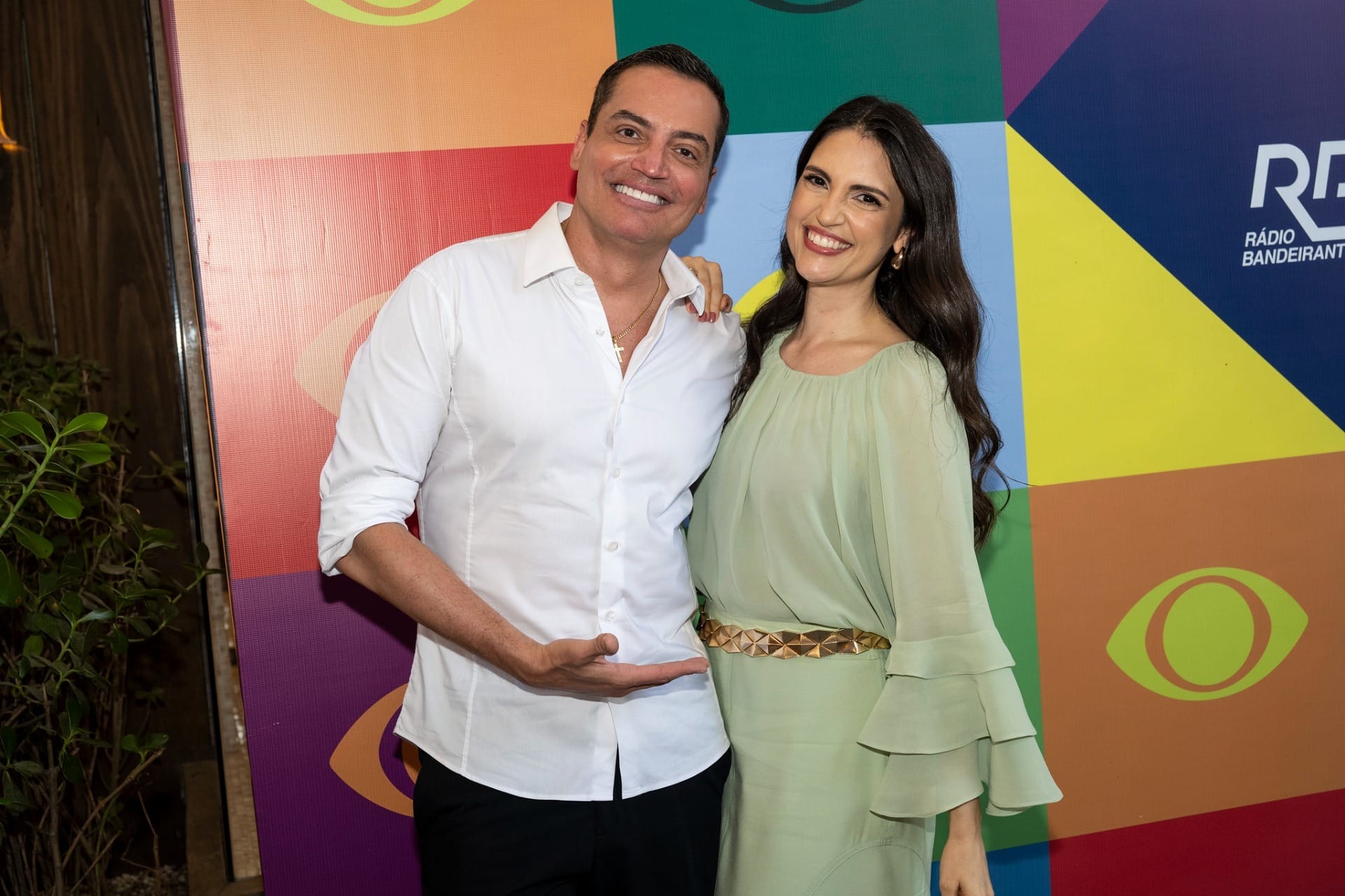 Com Leo Dias, Chris Flores e Eri Johnson, Band anuncia novidades para 2026
