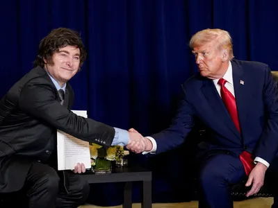 Trump parabeniza Milei por ‘vitória esmagadora’ nas eleições legislativas da Argentina