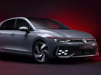 Volkswagen adota estratégia da Ferrari para venda do Golf GTI no Brasil