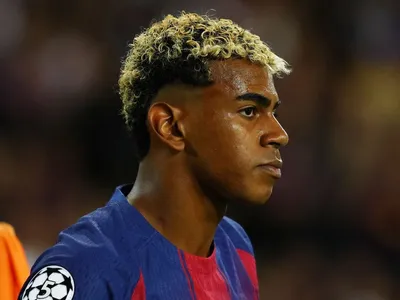 Barcelona x Olympiacos e Arsenal x Atlético; onde assistir e horários dos jogos da Champions