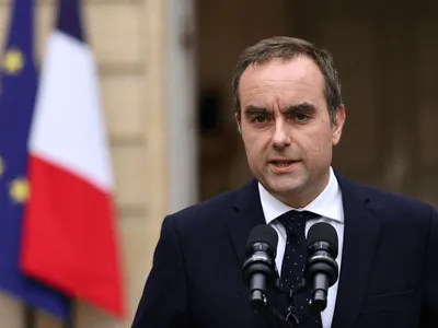 Premiê da França, Sébastien Lecornu renuncia com menos de 30 dias no cargo