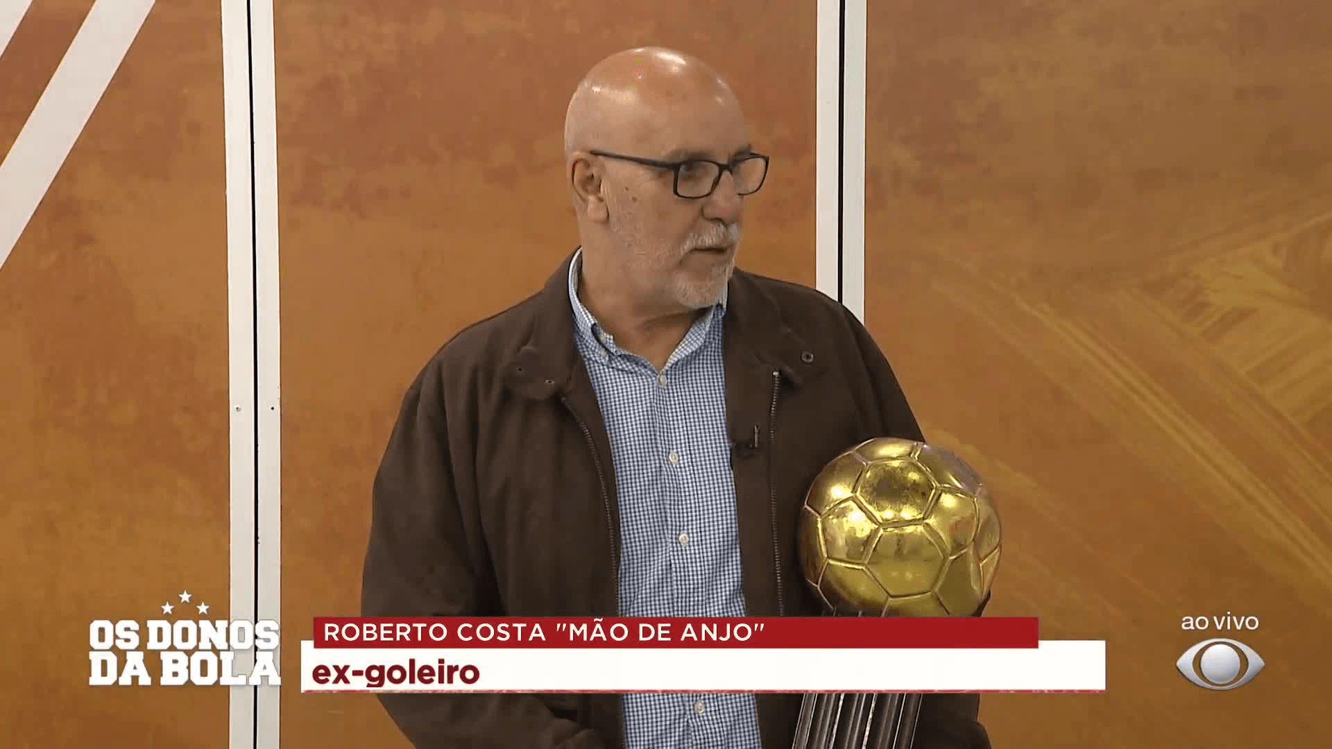 Roberto Costa, "mão de anjo" ganha biografia especial
