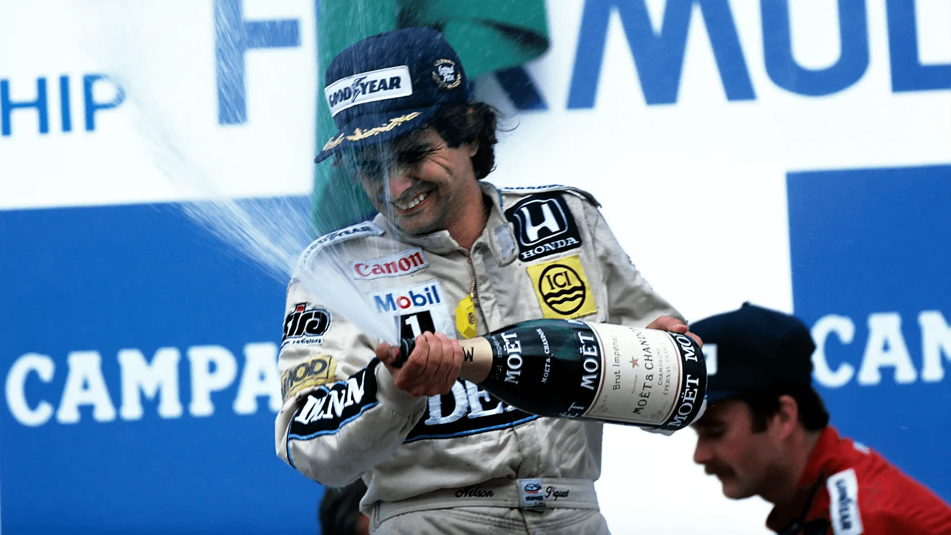 Nelson Piquet comemora a vitória no GP da Alemanha de 1986