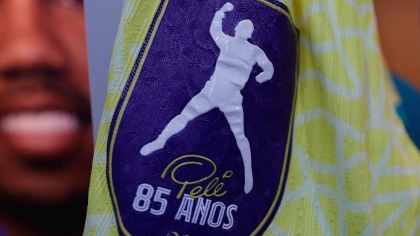 Seleção enfrenta Coreia do Sul com homenagem aos 85 anos de Pelé