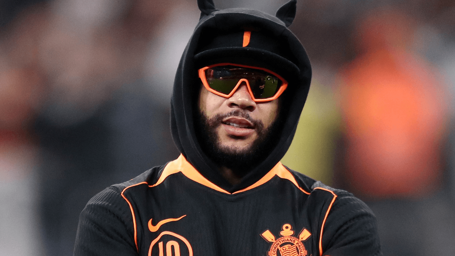 Koeman confirma Memphis Depay titular contra a Finlândia
