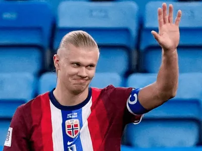 Haaland faz hat-trick, perde pênalti e Noruega goleia Israel por 5 a 0