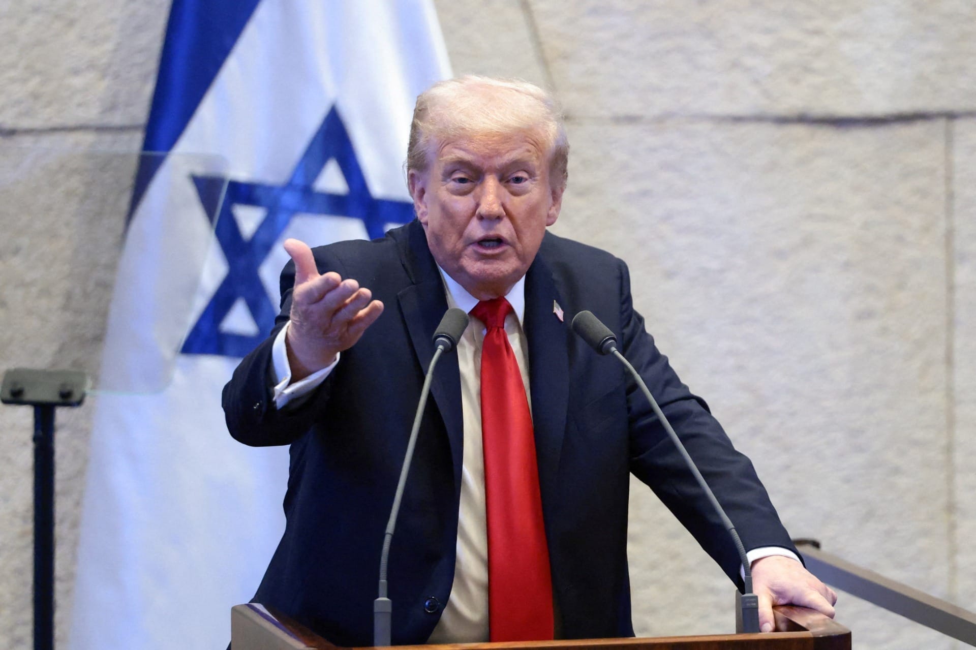 Trump declara “fim da guerra no Oriente Médio”