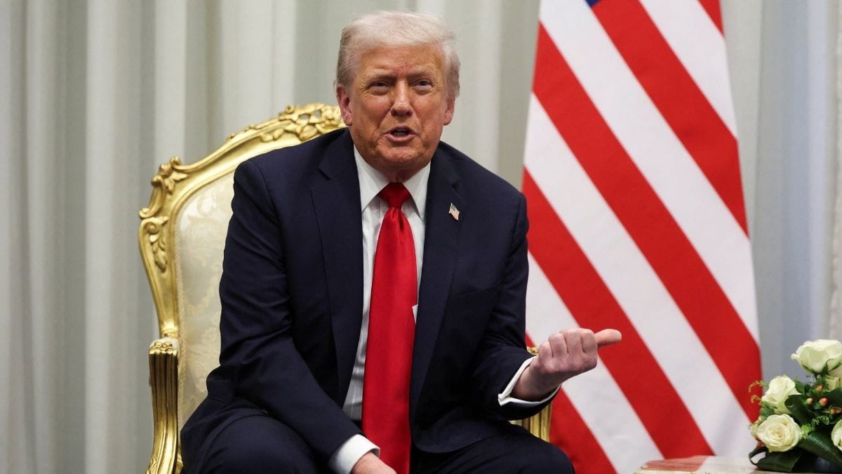 Trump diz que há plano para limpar os destroços na Faixa de Gaza após acordo de cessar-fogo