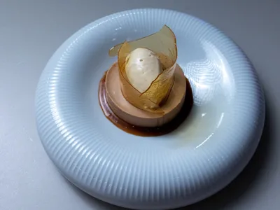 Entremet de caramelo com abacaxi e gelato de coco | Band Receitas