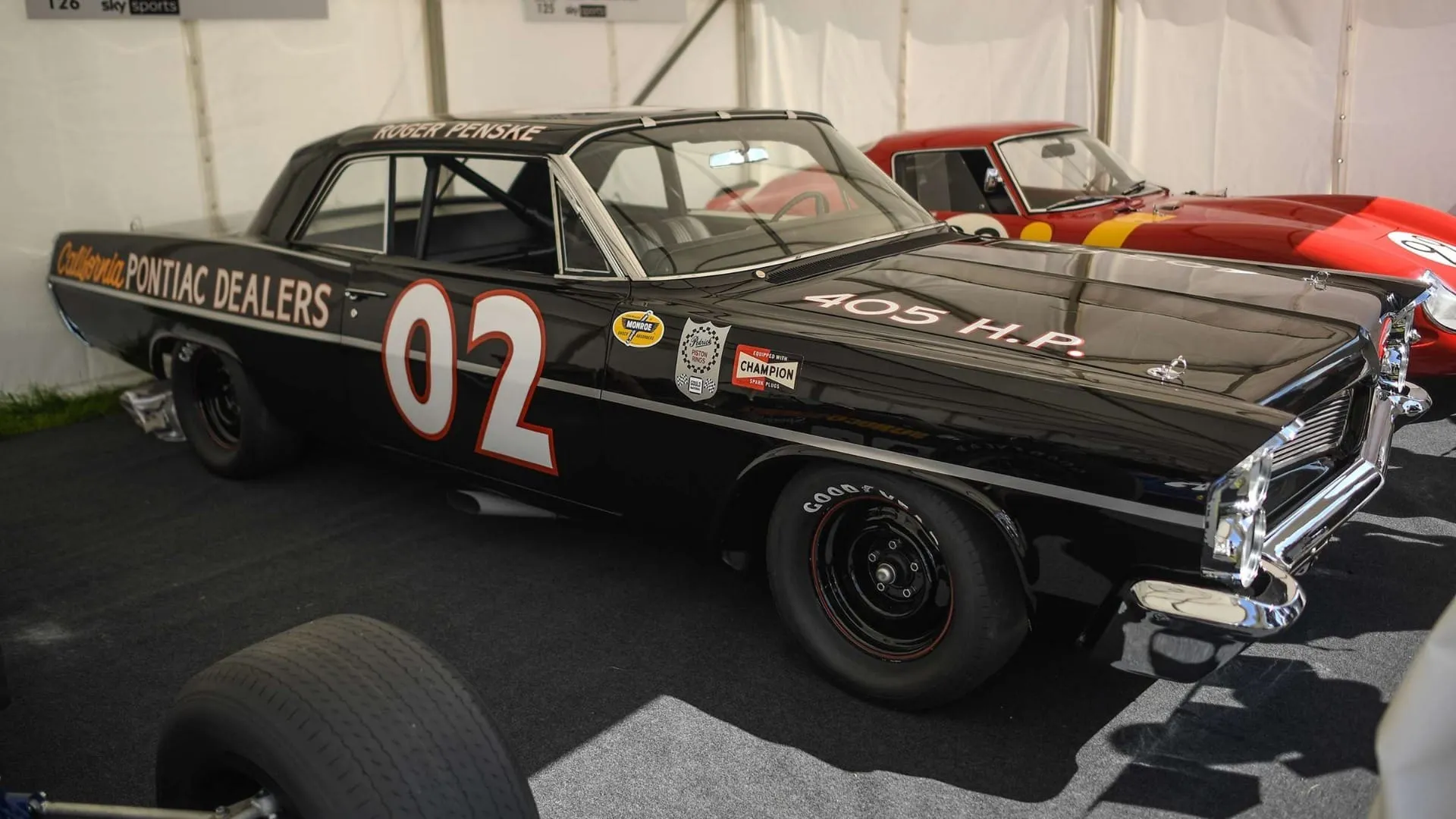 Pontiac Catalina responsável pela primeira vitória de Roger Penske na Nascar