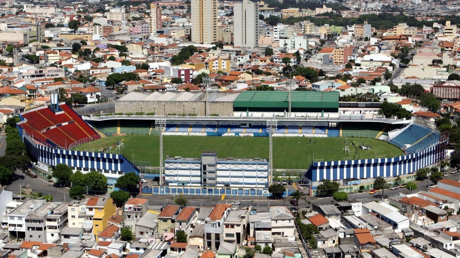 Saiba qual o time que teria sido comprado com dinheiro do tráfico internacional de drogas