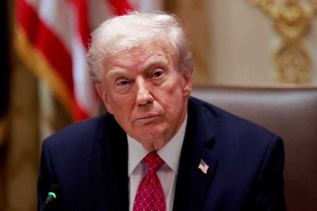 Trump classifica como 'vergonha' decisão que derruba tarifaço nos EUA
