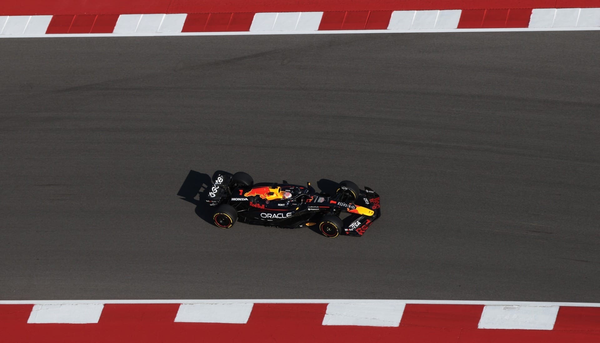 Red Bull terá motores fabricados com a Ford (Imagem: Reuters)