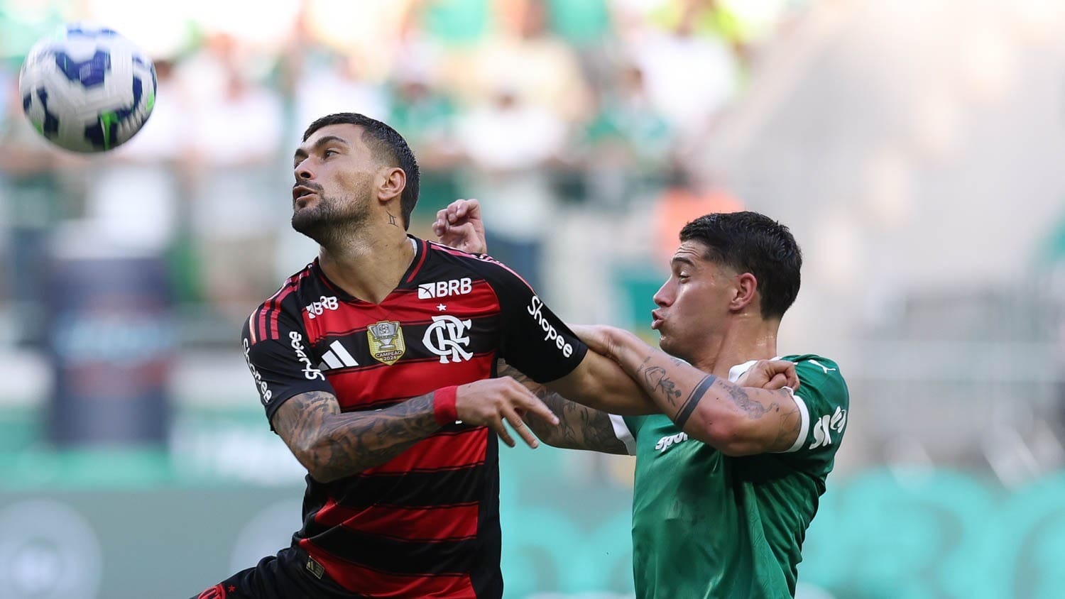 "Final" antecipada e duelos de meio de tabela marcam domingo do Brasileirão; confira