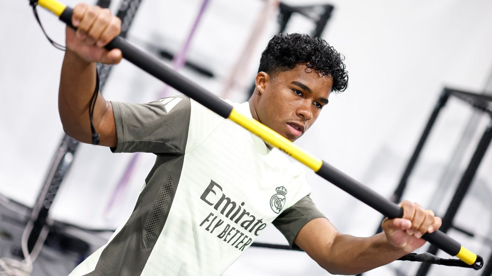 Endrick cogita deixar o Real Madrid para estar na Copa do Mundo, diz jornal