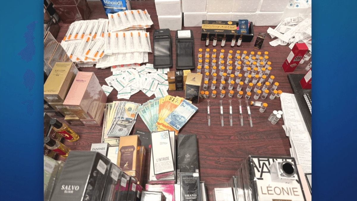 'Barbie das Canetas' é presa por vender remédios contrabandeados no litoral de SP