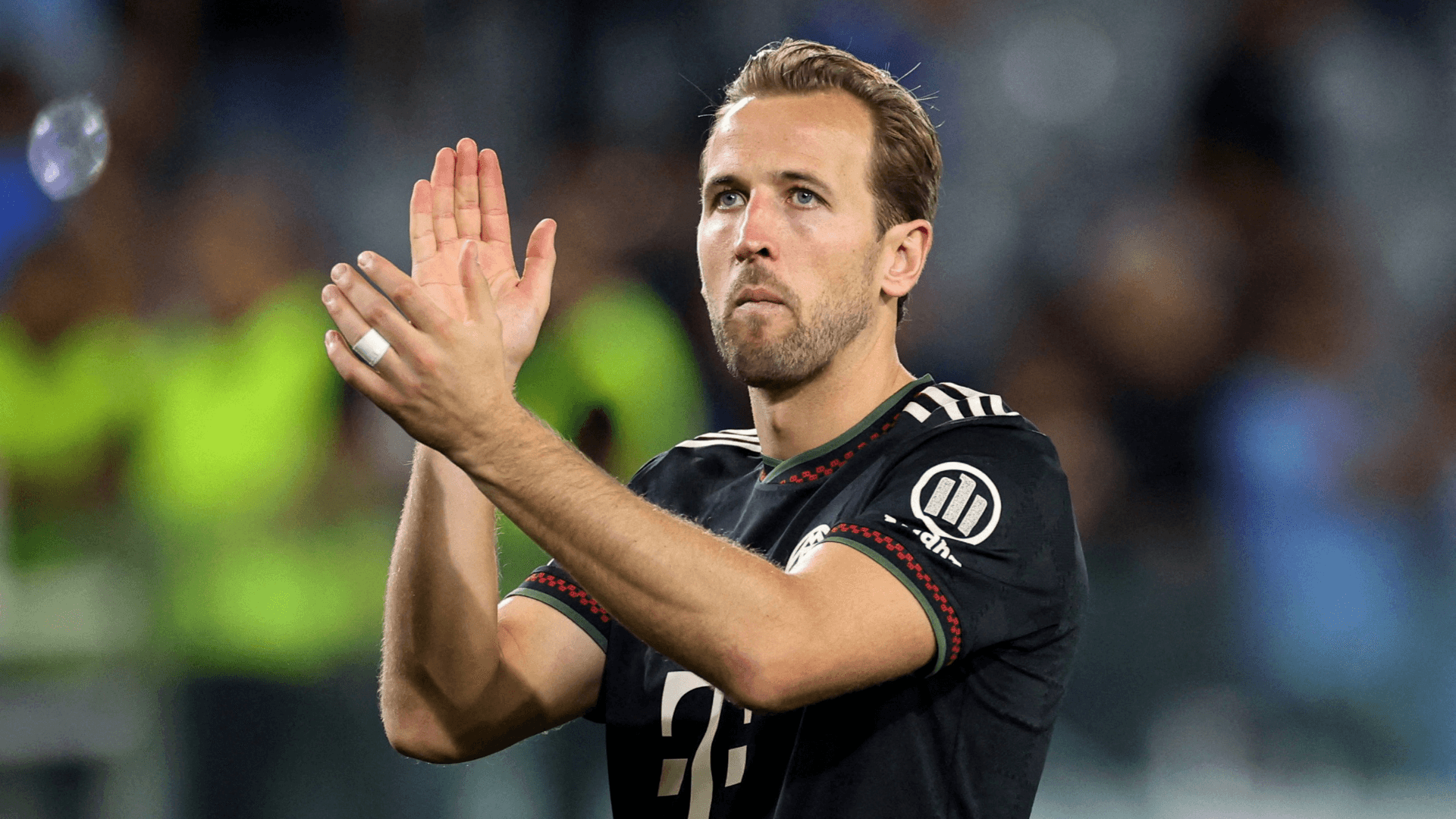 Harry Kane bate marca de Messi e Cristiano Ronaldo; veja números