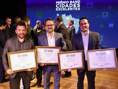 Curitiba vence duas categorias do Prêmio Band Cidades Excelentes 2025