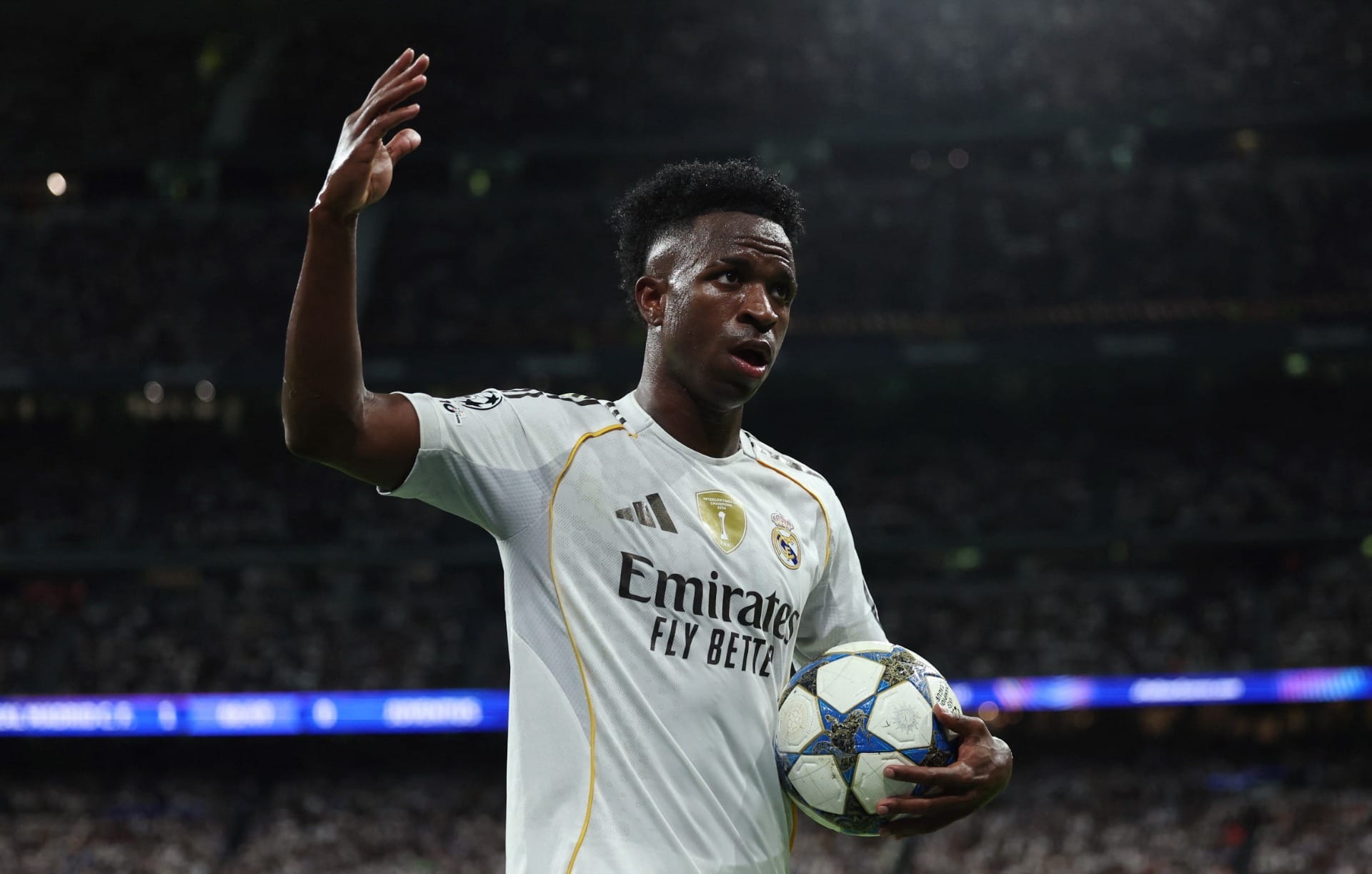 Ex-jogador e treinador do Barcelona critica Vinicius Jr: "não é um bom exemplo"