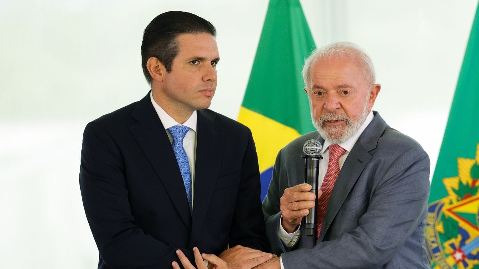 Cláudio Humberto: discussão sobre 6x1 é feita por “quem não trabalha”