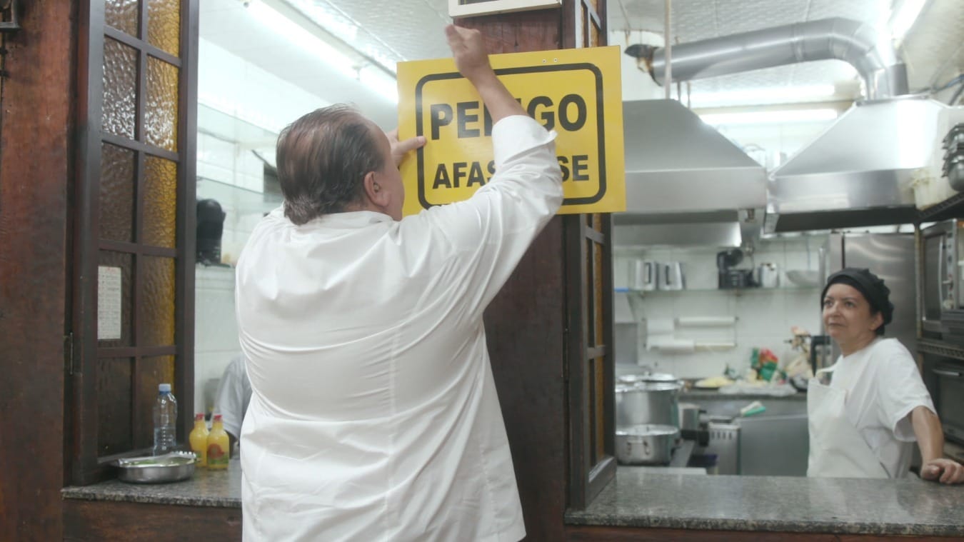 O dia em que Jacquin encontrou família de ratos na cozinha e 'expulsou' clientes de restaurante