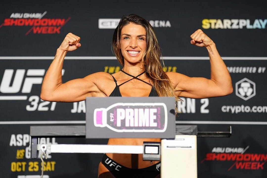 Com vitória de Mackenzie Dern, Brasil tem 20 campeões do UFC; veja lista