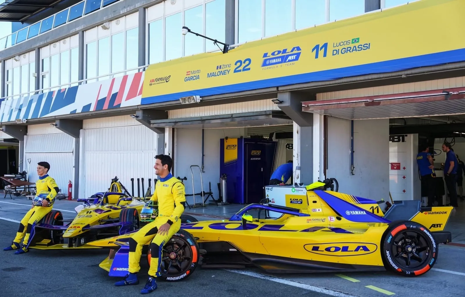 Zane Maloney e Lucas di Grassi (Lola Yamaha Abt) na Fórmula E